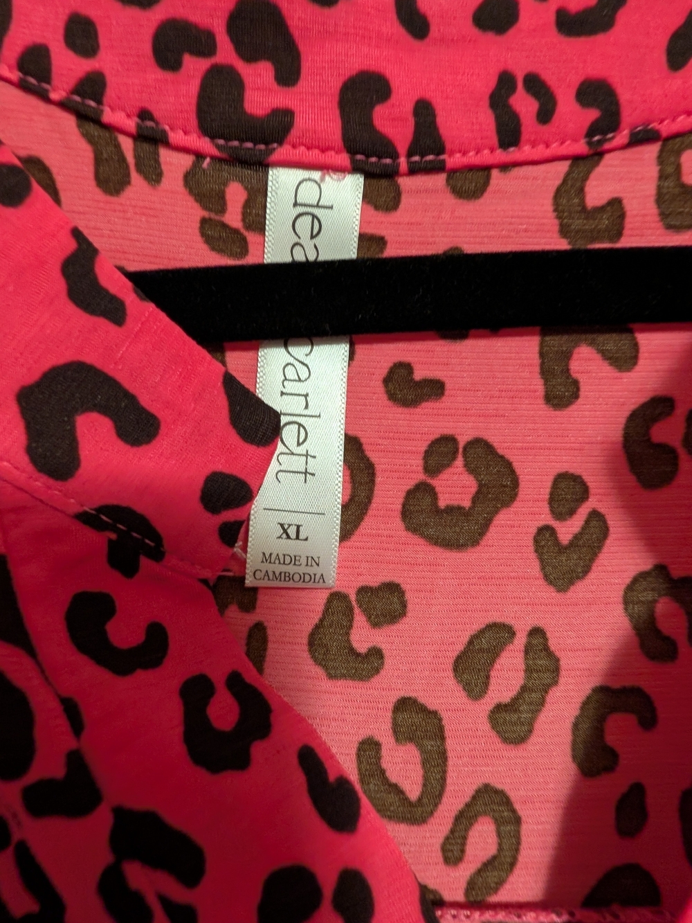 Women's Pink Leopard Print V-Neck Tunic Top - Picture 3 of 4